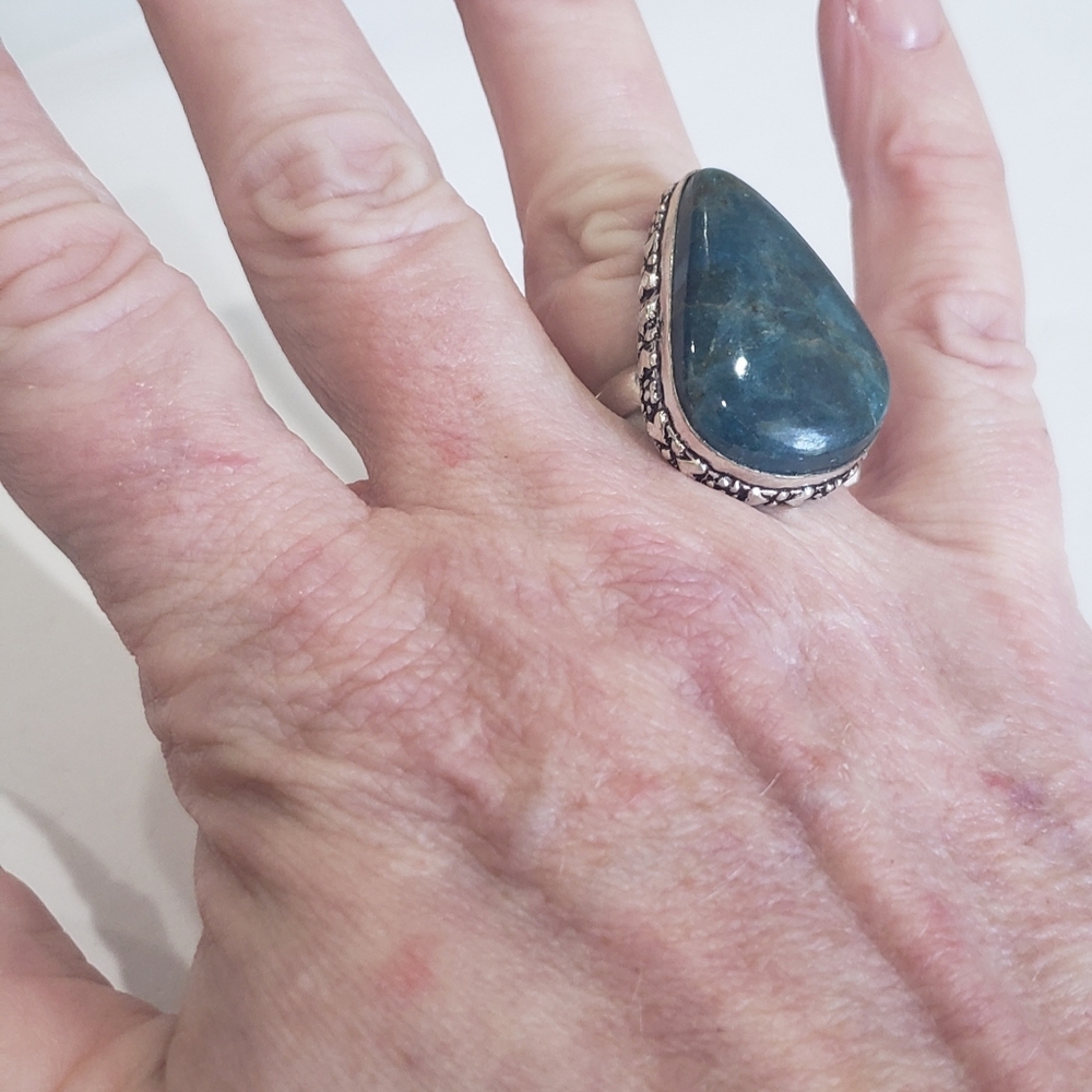Copper Apatite 925 Stamped Gemstone Ring. New - Never worn - Picture 10 of 12